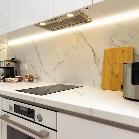 Spacious 2bd In By Flat Mаnager Apartman Plovdiv