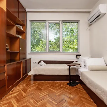 Apartman Spacious 2bd In By Flat Mаnager Plovdiv