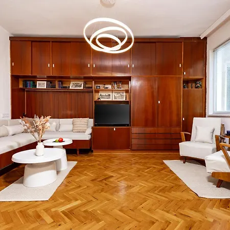 Spacious 2bd In * Plovdiv